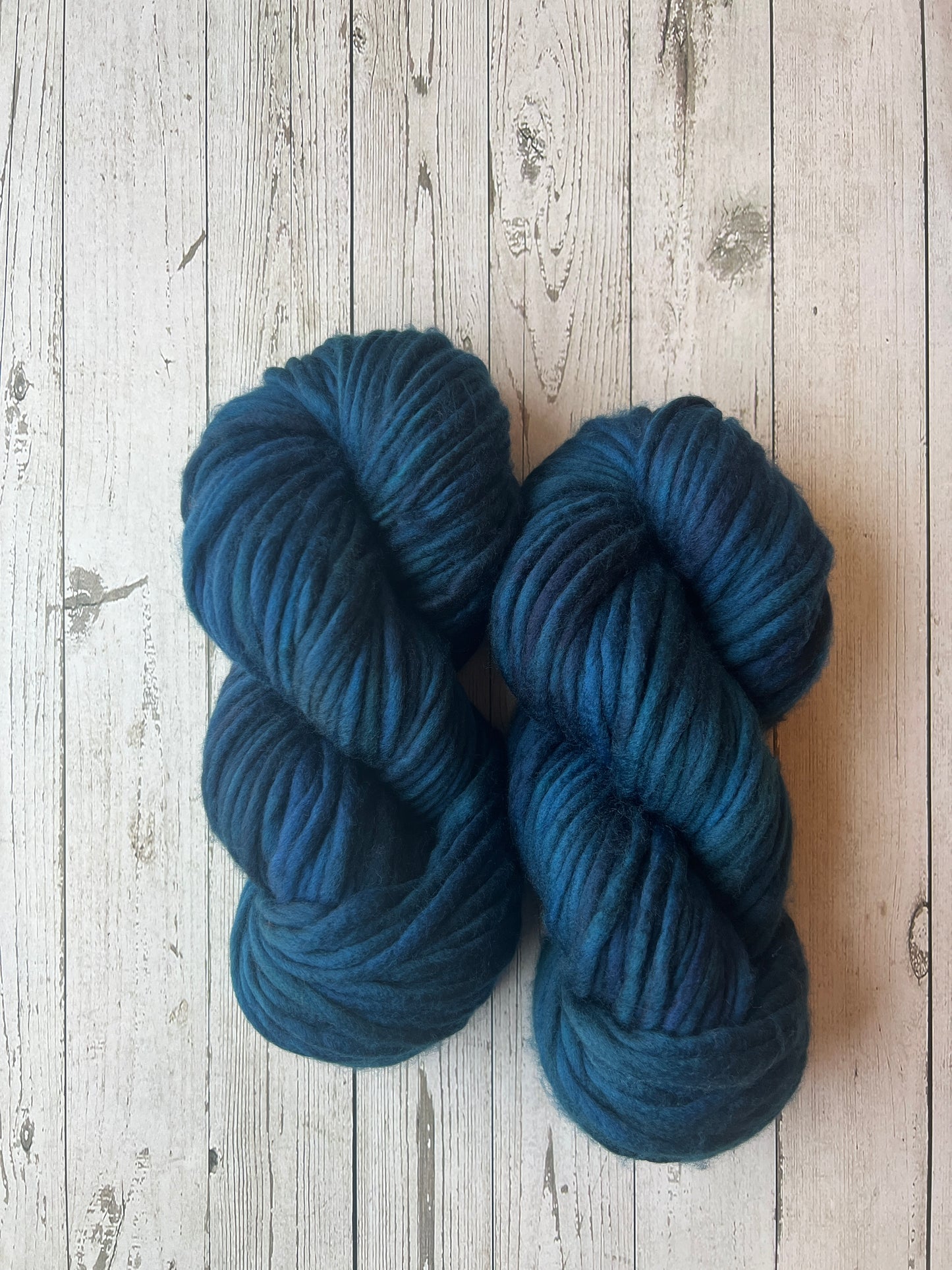 READY TO SHIP | Super Bulky - Deep Blue