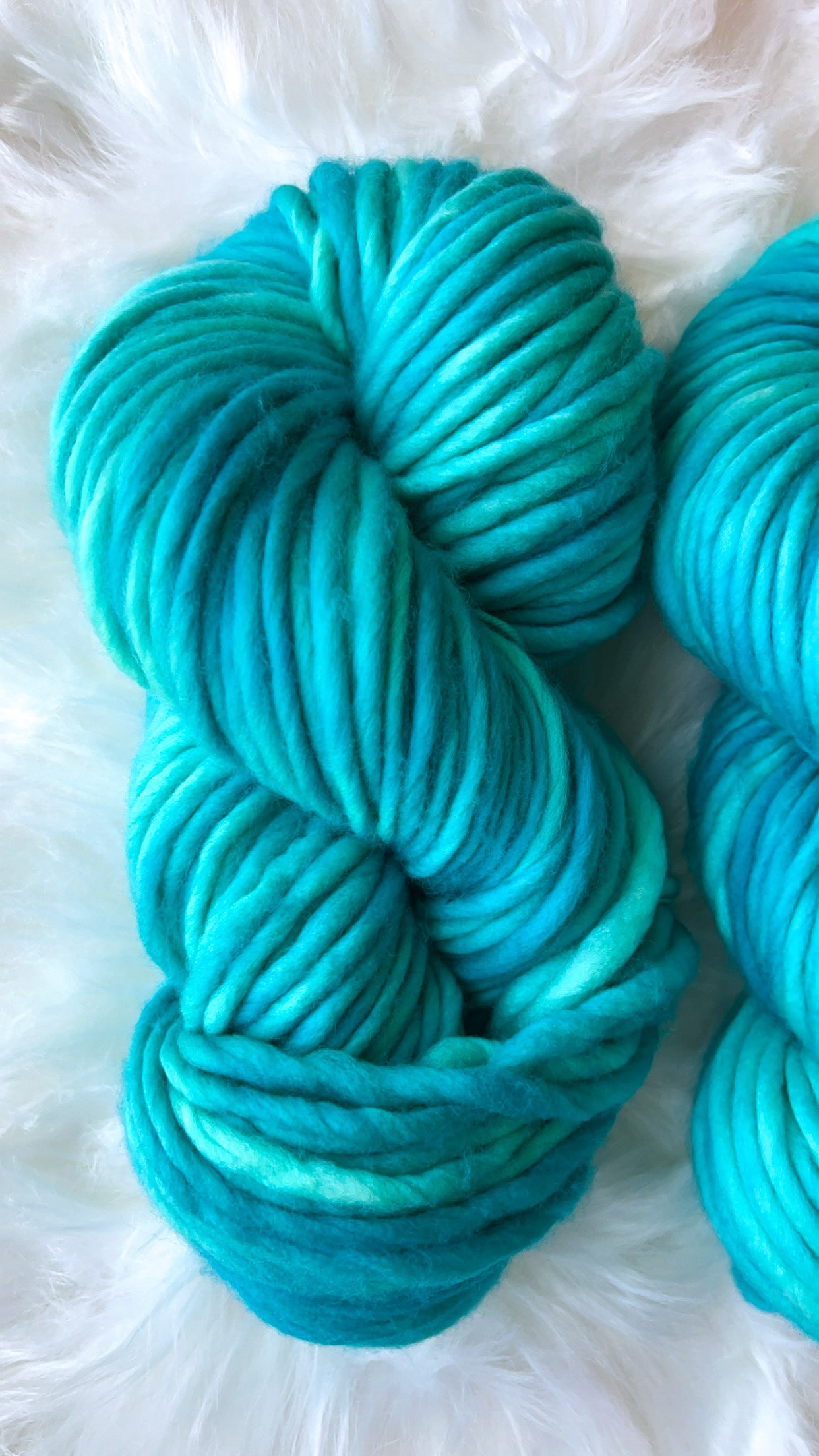 PRE-ORDER | Super Bulky - Calypso (Tonal)