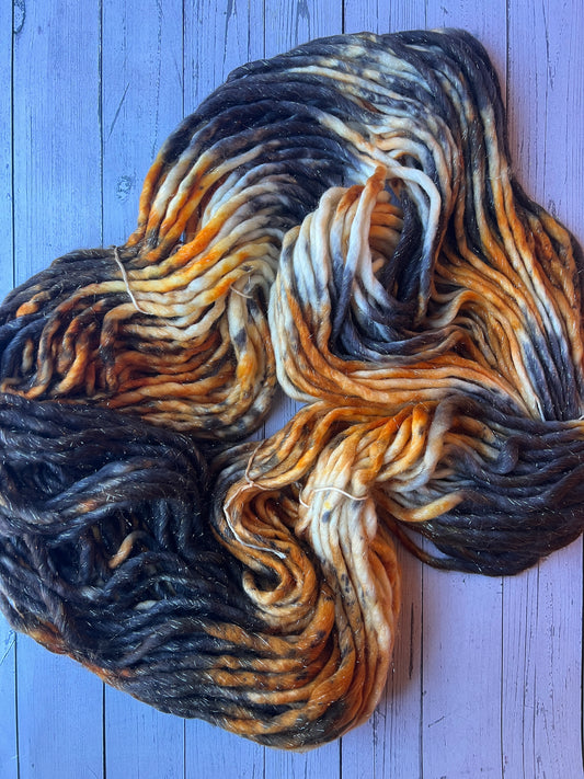 READY TO SHIP | Super Bulky - Snickers ✨