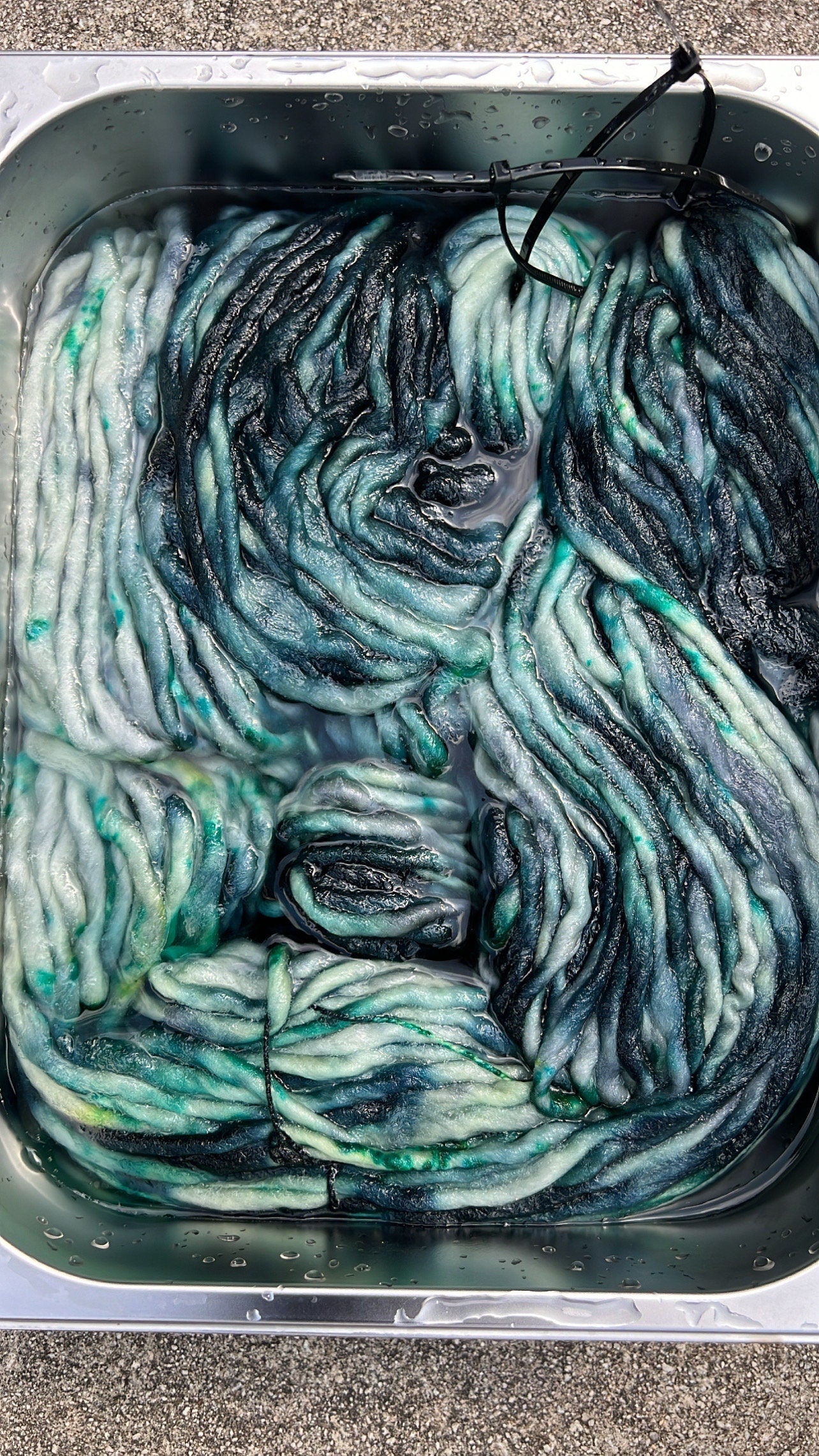 Hand dyed yarn | super bulky yarn | hand dyed merino wool yarn | indie dyed wool | Clover - Signature Colorway
