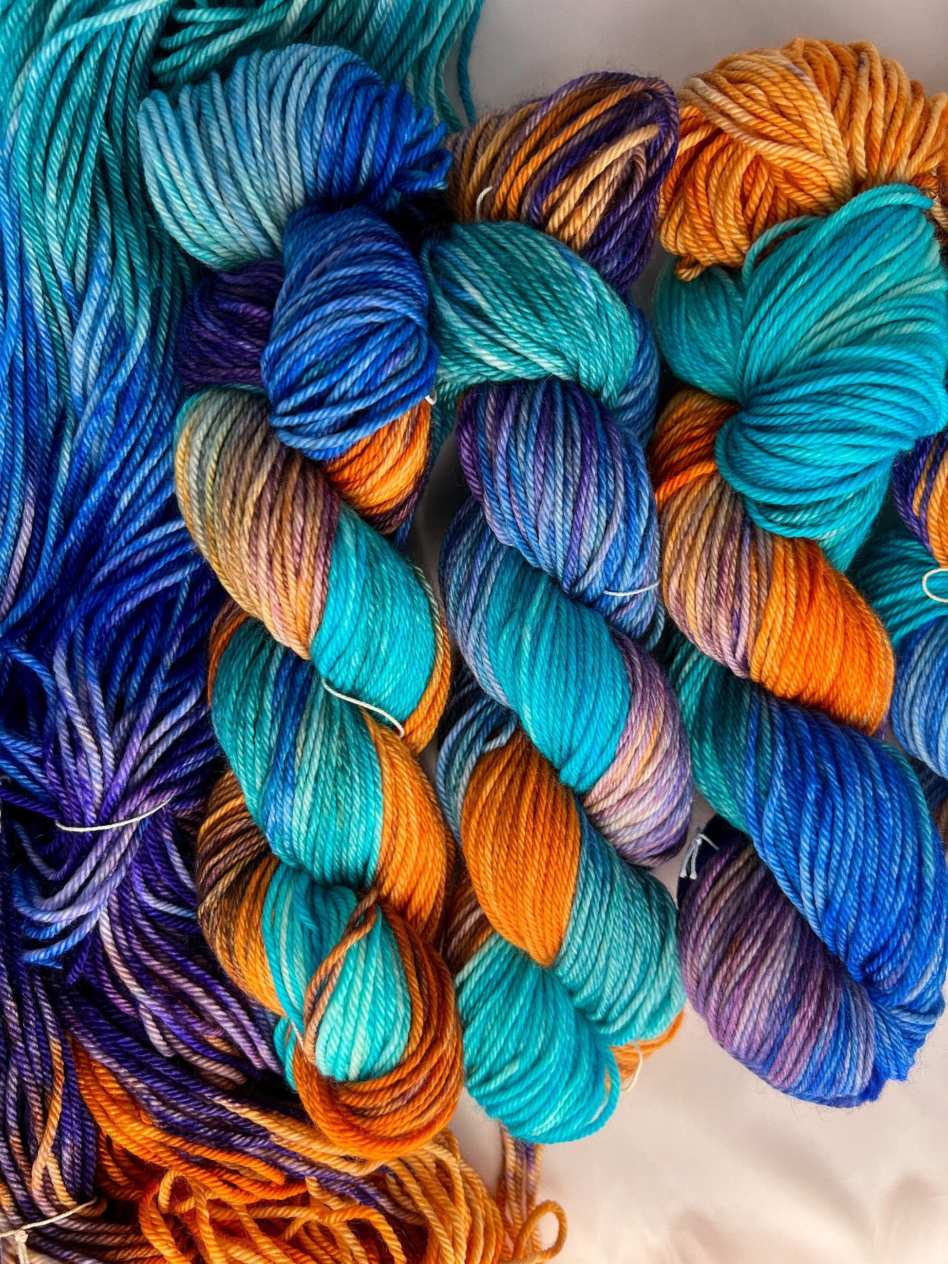 Hand dyed yarn | worsted weight yarn | bulky yarn | hand dyed merino wool yarn | Desert Moonrise