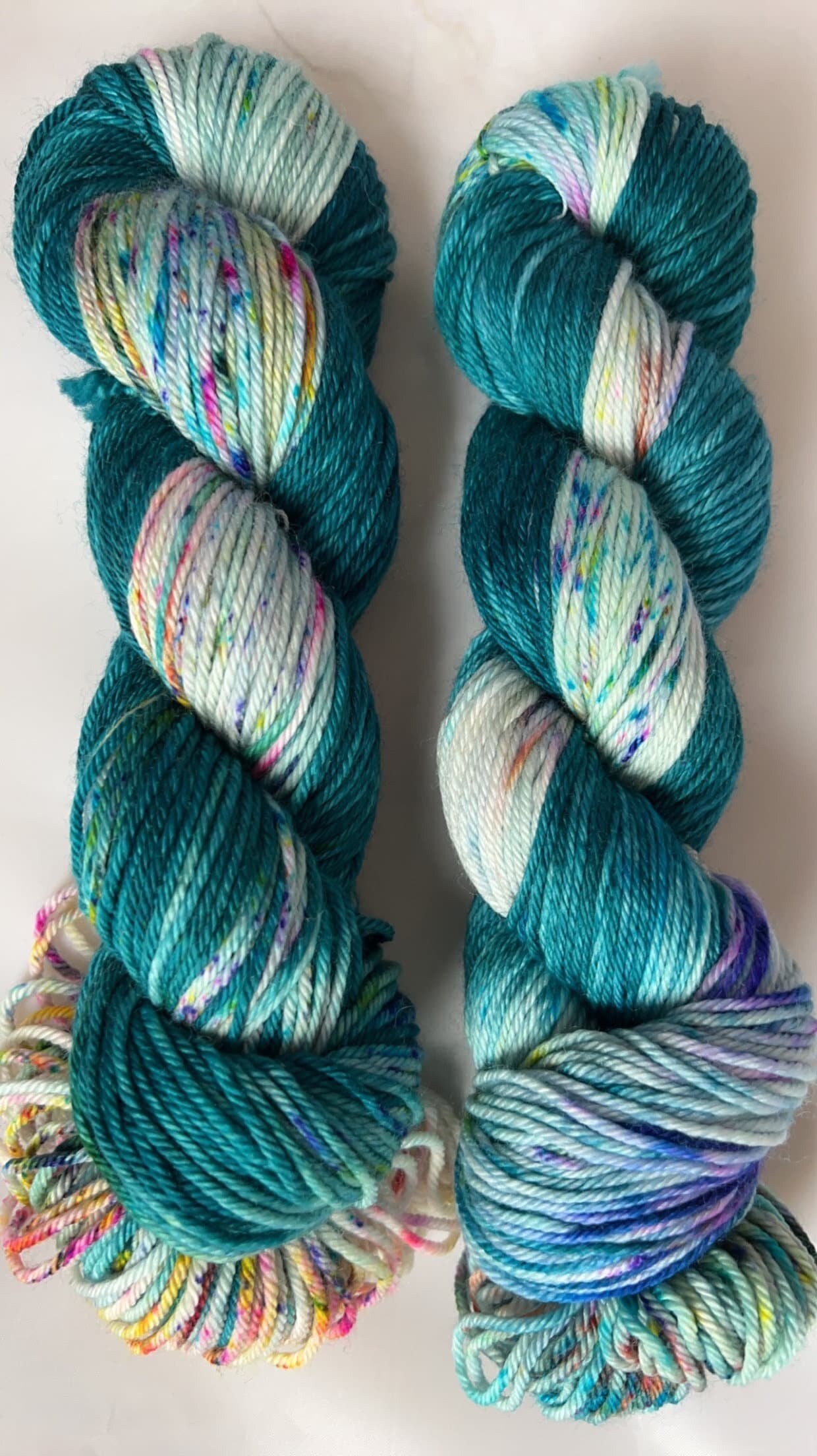 Hand dyed yarn | worsted weight yarn | bulky yarn | hand dyed merino wool yarn | Bailey Island