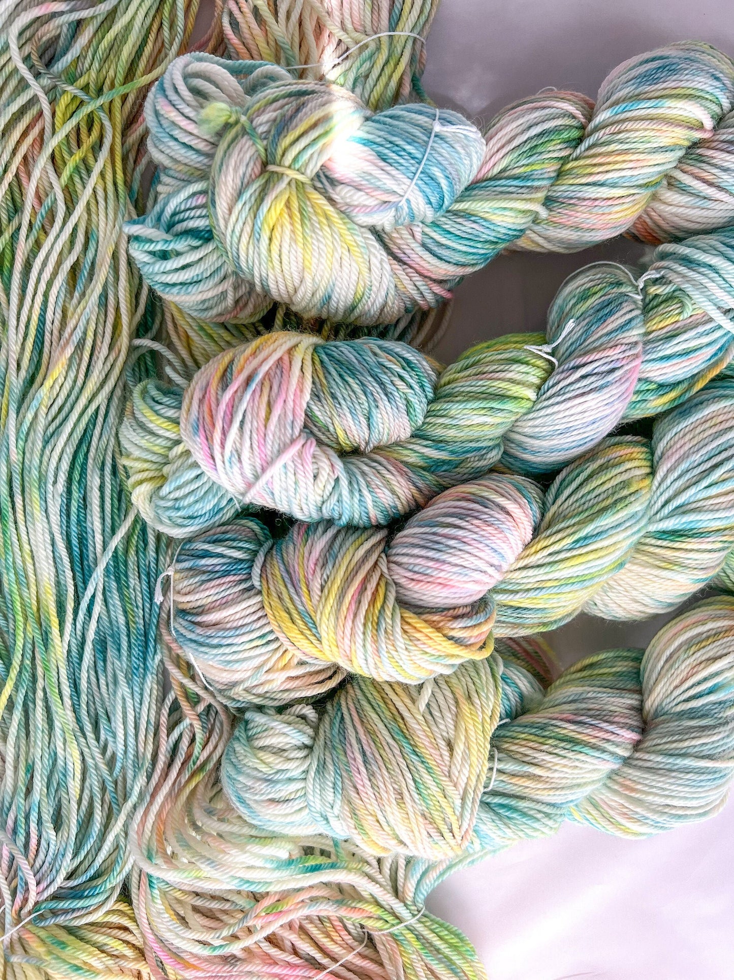 Hand dyed yarn | worsted weight yarn | bulky yarn | hand dyed merino wool yarn | Cereal Milk